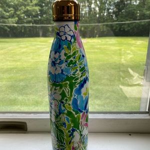 Lilly Pulitzer Swell Bottle